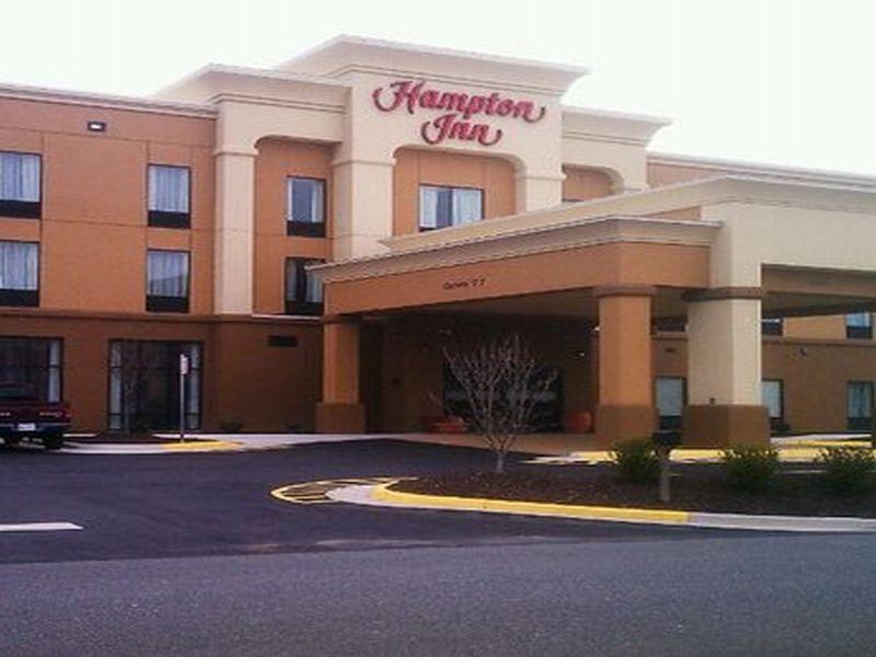 Hampton Inn Dahlgren מראה חיצוני תמונה